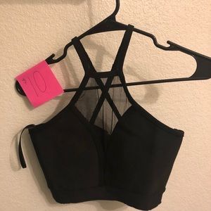 Fashion Nova top size small